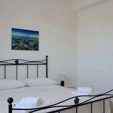 Holiday home Giulia San Lorenzo Marzamemi Reitani