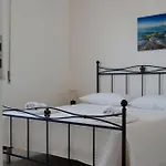 Giulia San Lorenzo Marzamemi Casa vacanze *