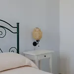 Giulia San Lorenzo Marzamemi Casa vacanze Reitani